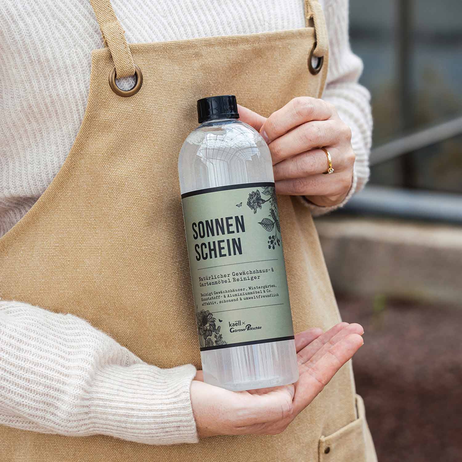 Natürlicher Gartenmöbel- und Gewächshaus Reiniger